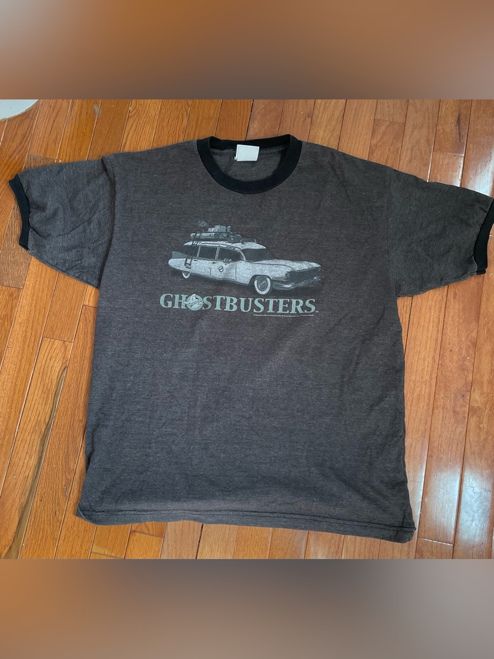 Vintage ghostbusters Ecto 1 car Ringer Tee 2004 sz large/XL